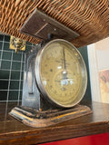 1930s Hughes’ Baby Weigher No. 48B – Vintage Scales in Working Order