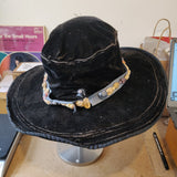 Edwardian Wide Brim Suffragette Hat – Antique Velvet & Floral Trim (1910s)