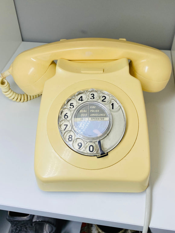 Original 1980s British Telecom Rotary Dial Phone – Model 8746 – Classic Cream