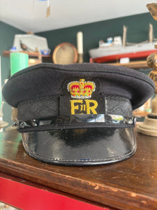 Vintage British Peaked Cap with ER II Embroidered Badge – Size 60 / 7⅜