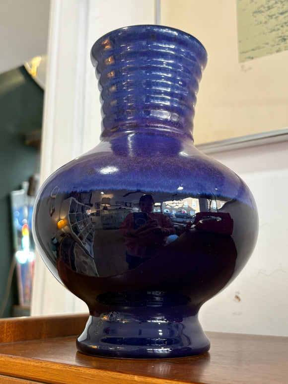 Marei Keramik 7104 vase with matte purple and glossy deep blue glaze