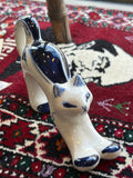 Vintage 1970s Gzhel Hand-Painted Stretching Cat Figurine – Blue & White Porcelain, USSR