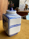 Soviert era Gzhel porcelain tea caddy