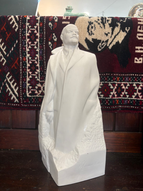 Large Soviet porcelain Lenin statue with marble effect finish