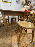 Charming Antique Pine Table & Set of Four Elegant Chairs