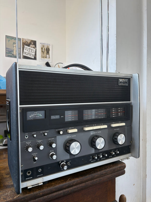 Sony CRF-230 World Zone 23-Band Radio Receiver – Vintage Multi-Band Shortwave Radio
