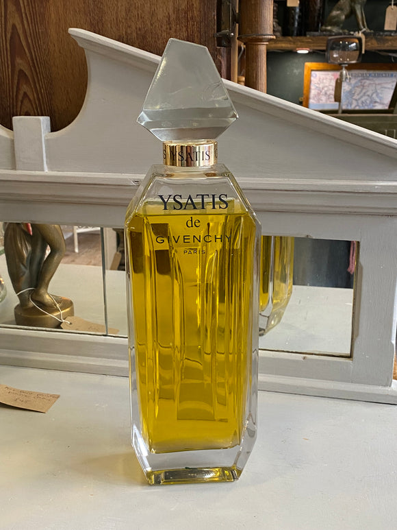 Extra large Ysatis de Givenchy advertising bottle