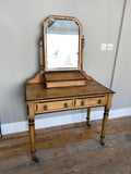 Victorian Pine Washstand – Elegant Antique with Tiltable Mirror