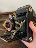 1930s Coronet Folding Camera – Vintage Collectible with Original Case