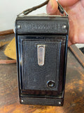 1930s Coronet Folding Camera – Vintage Collectible with Original Case