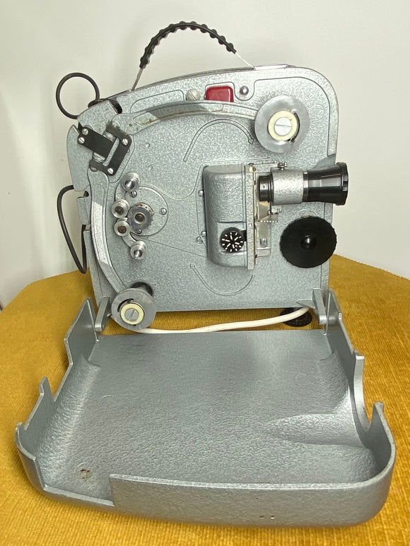 Vintage Luch 2 Soviet 8mm Film Projector – GOMZ Leningrad – Original Case