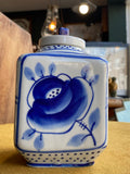 Soviert era Gzhel porcelain tea caddy