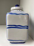 Soviert era Gzhel porcelain tea caddy