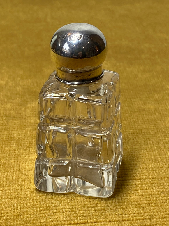 Small Victorian Pressed Glass Scent Bottle – Sterling Silver Top (1892 Hallmark)